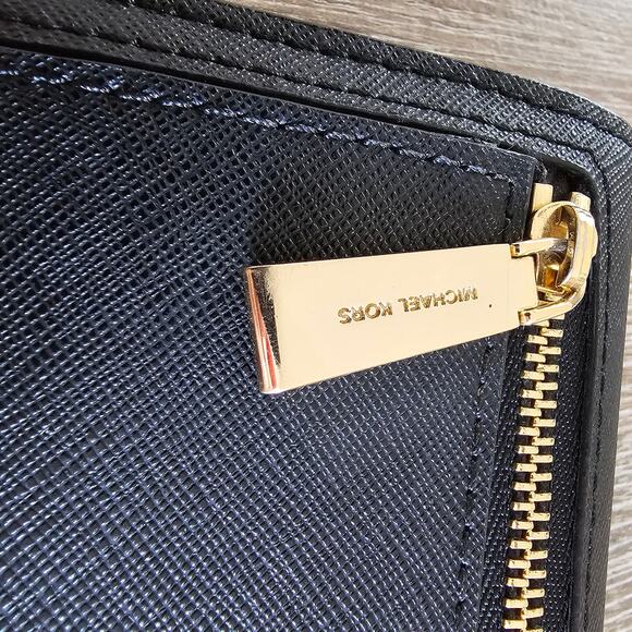 Michael Kors Jet Set Travel Double Top Zip Black Leather Wallet Purse - Picture 6 of 8